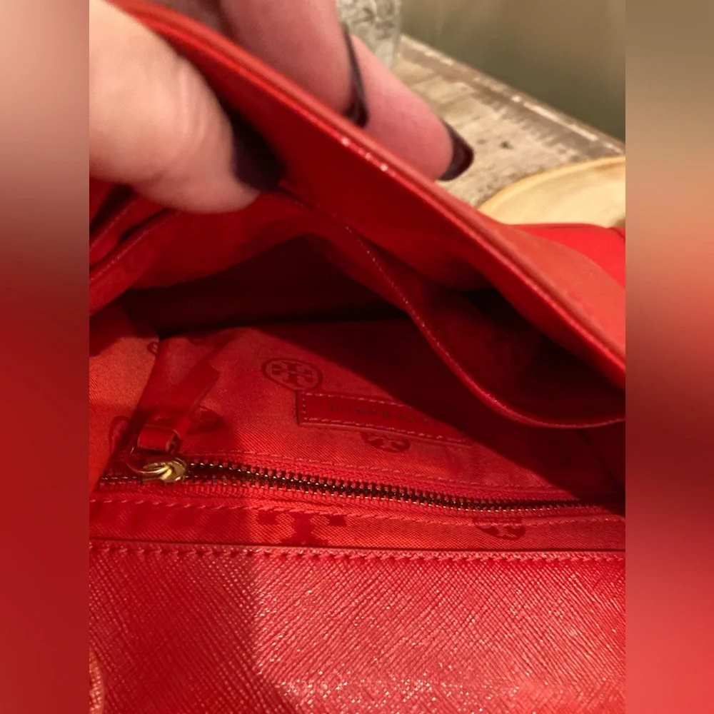 Tory Burch Fleming Quilted Crossbody/Shoulder Bag Chain‎ Red Patent Medium